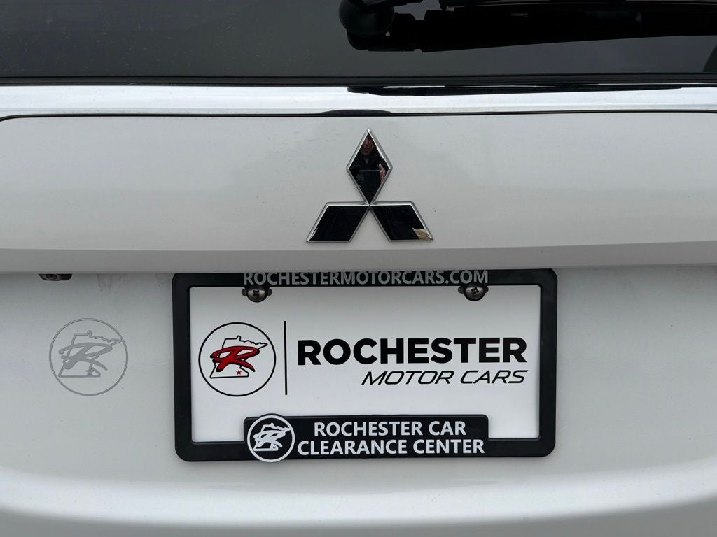 2016 Mitsubishi Outlander ES