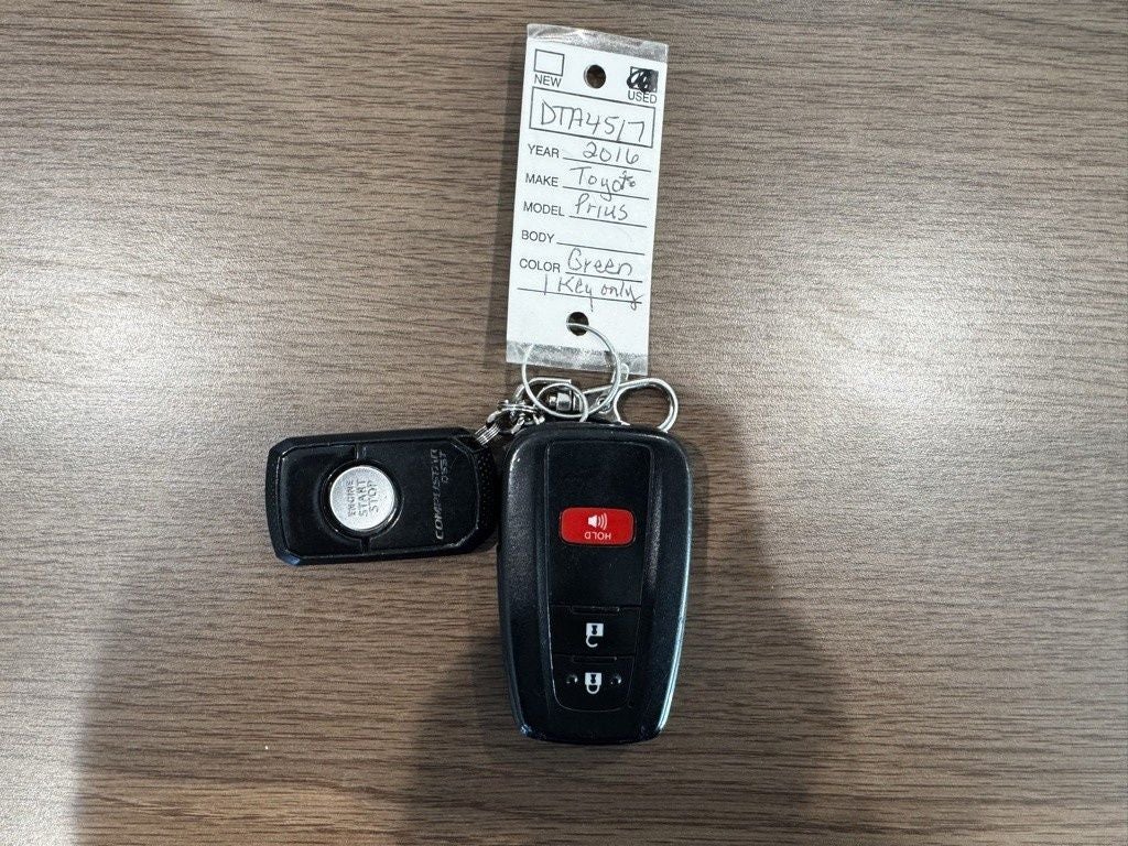 2016 Toyota Prius Four