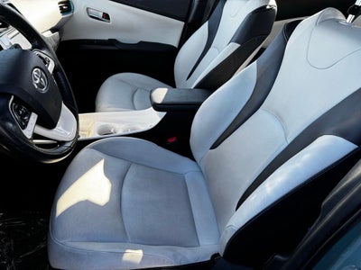 2016 Toyota Prius Four