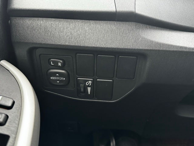 2014 Toyota Prius Three