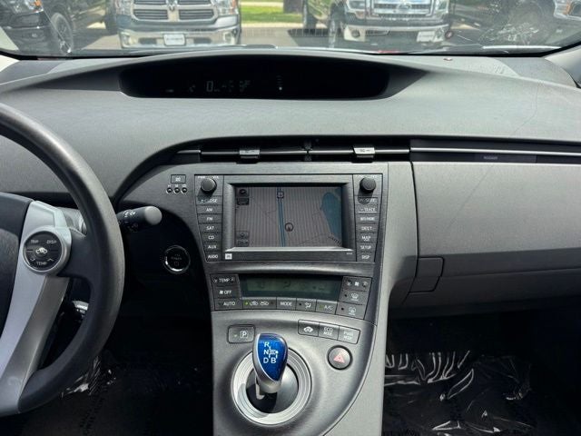 2010 Toyota Prius III