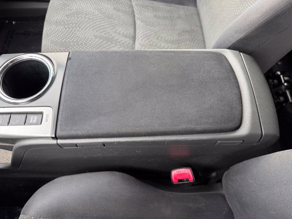 2012 Toyota Prius v Two