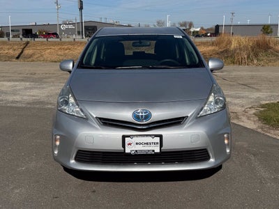 2014 Toyota Prius v Two