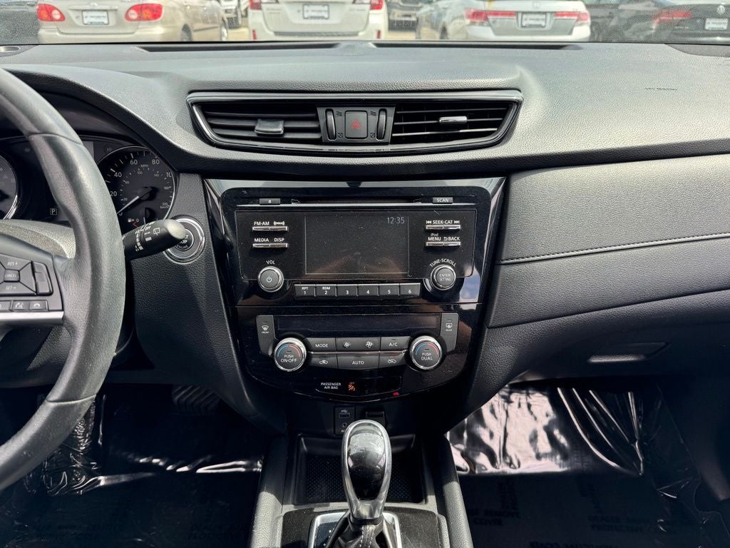 2017 Nissan Rogue SV AWD