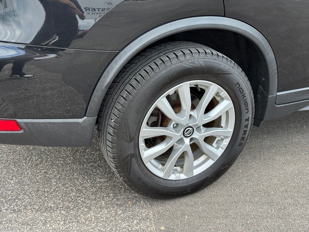 2017 Nissan Rogue SV AWD