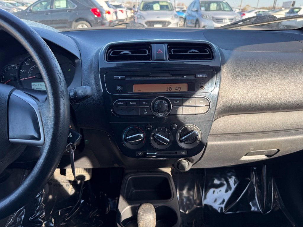 2017 Mitsubishi Mirage ES