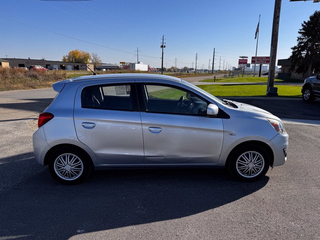 2017 Mitsubishi Mirage ES