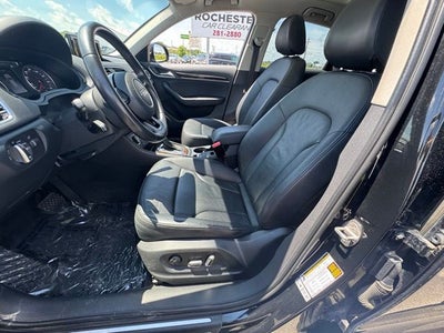 2016 Audi Q3 2.0T Prestige quattro