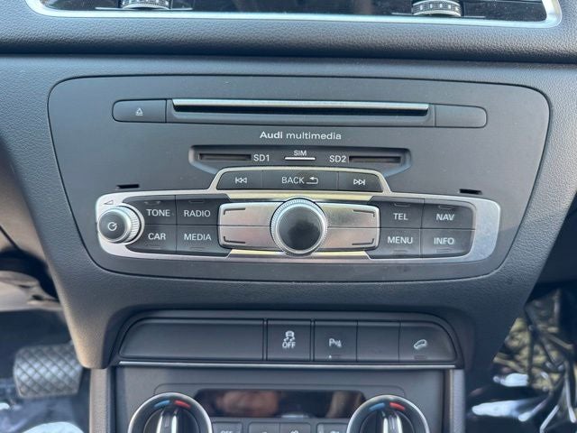 2016 Audi Q3 2.0T Prestige quattro