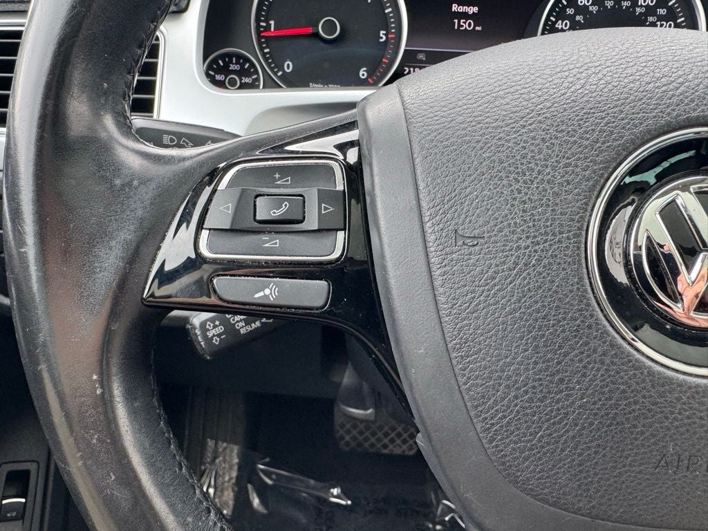 2015 Volkswagen Touareg V6 TDI Lux
