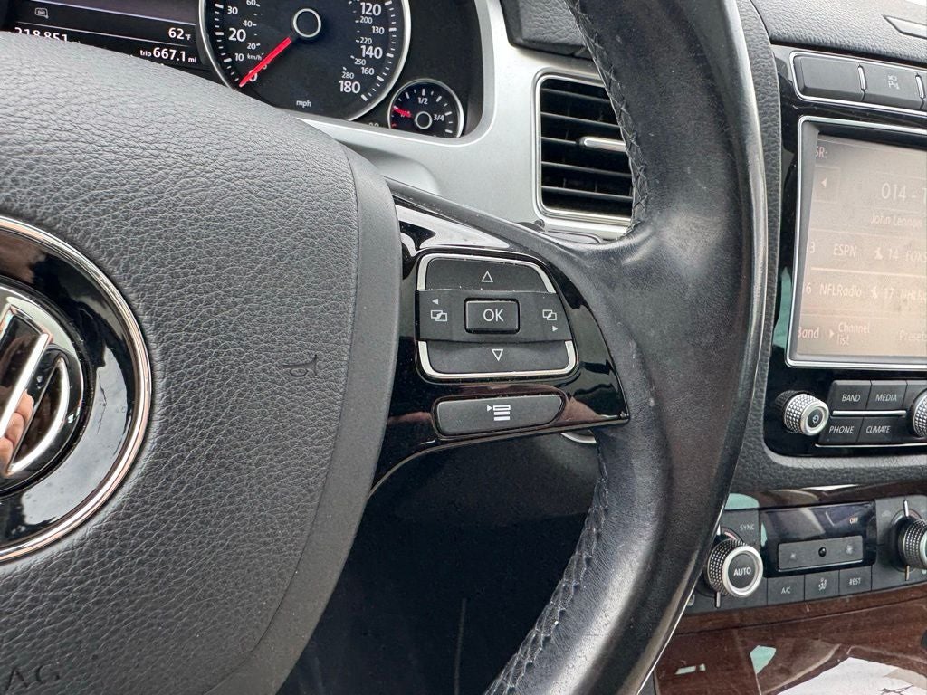 2015 Volkswagen Touareg V6 TDI Lux