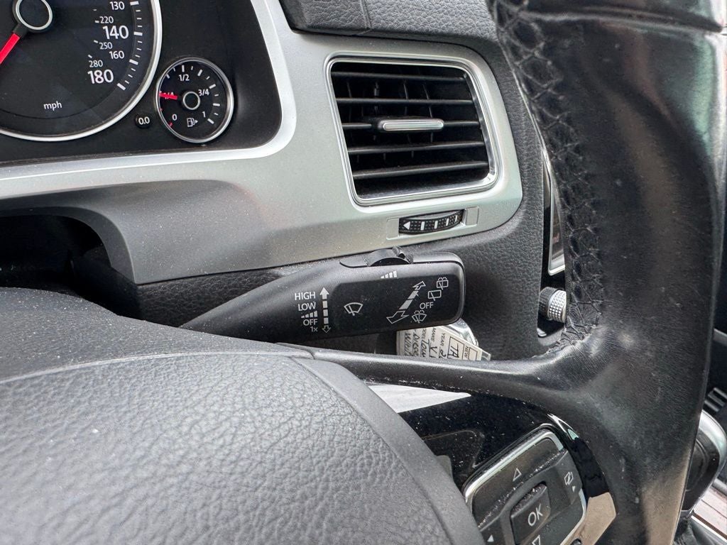 2015 Volkswagen Touareg V6 TDI Lux