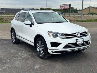 2015 Volkswagen Touareg V6 TDI Lux