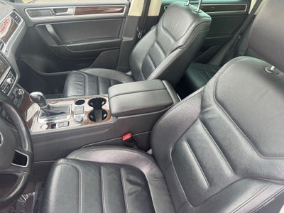 2015 Volkswagen Touareg V6 TDI Lux