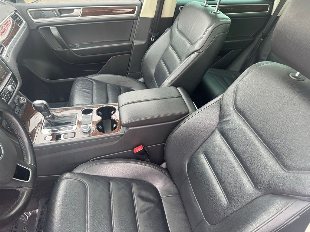2015 Volkswagen Touareg V6 TDI Lux