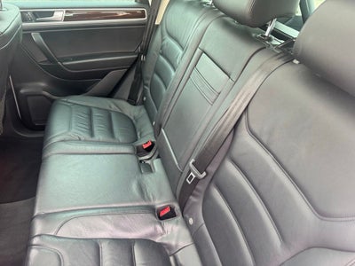 2015 Volkswagen Touareg V6 TDI Lux