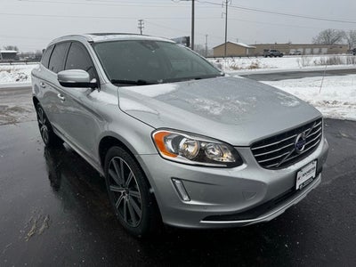 2016 Volvo XC60 T6 Drive-E